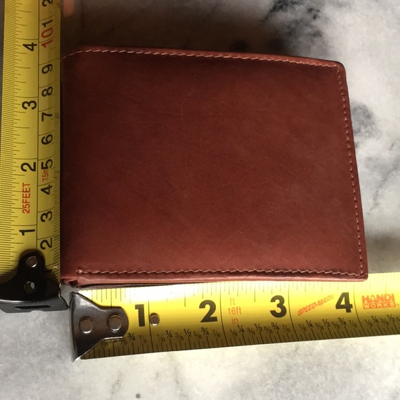 New* Saddle Brown Leather Wallet - Picture 10 of 16